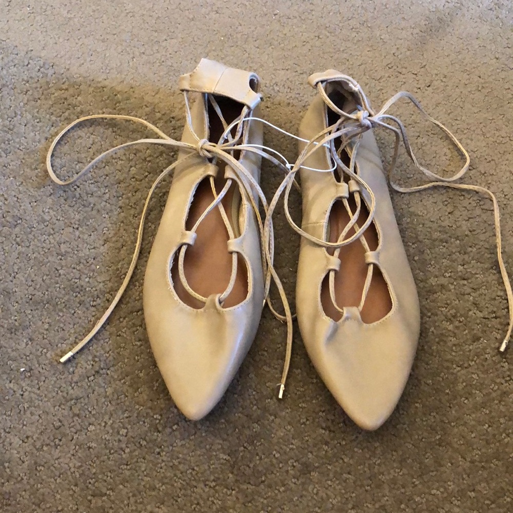 Old navy laces up flats